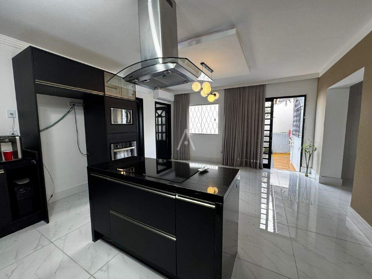 Casa Residencial para para aluguel no Bairro RECANTO TROPICAL em CASCAVEL: