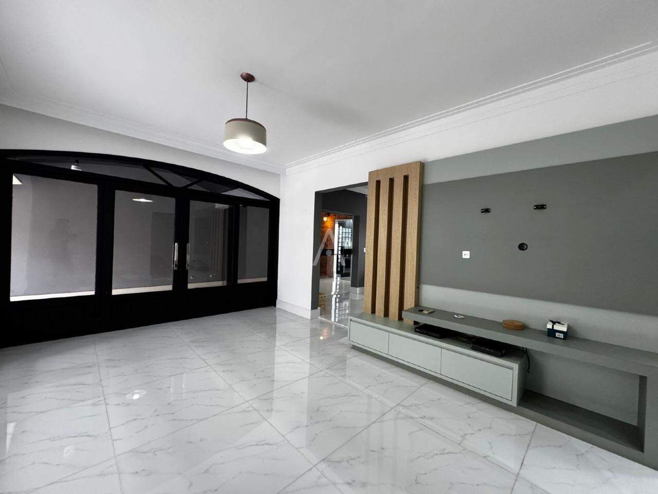 Casa Residencial para para aluguel no Bairro RECANTO TROPICAL em CASCAVEL: