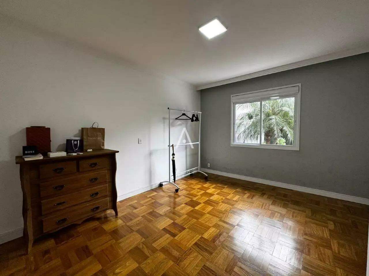 Casa Residencial para à venda no Bairro RECANTO TROPICAL em CASCAVEL: 