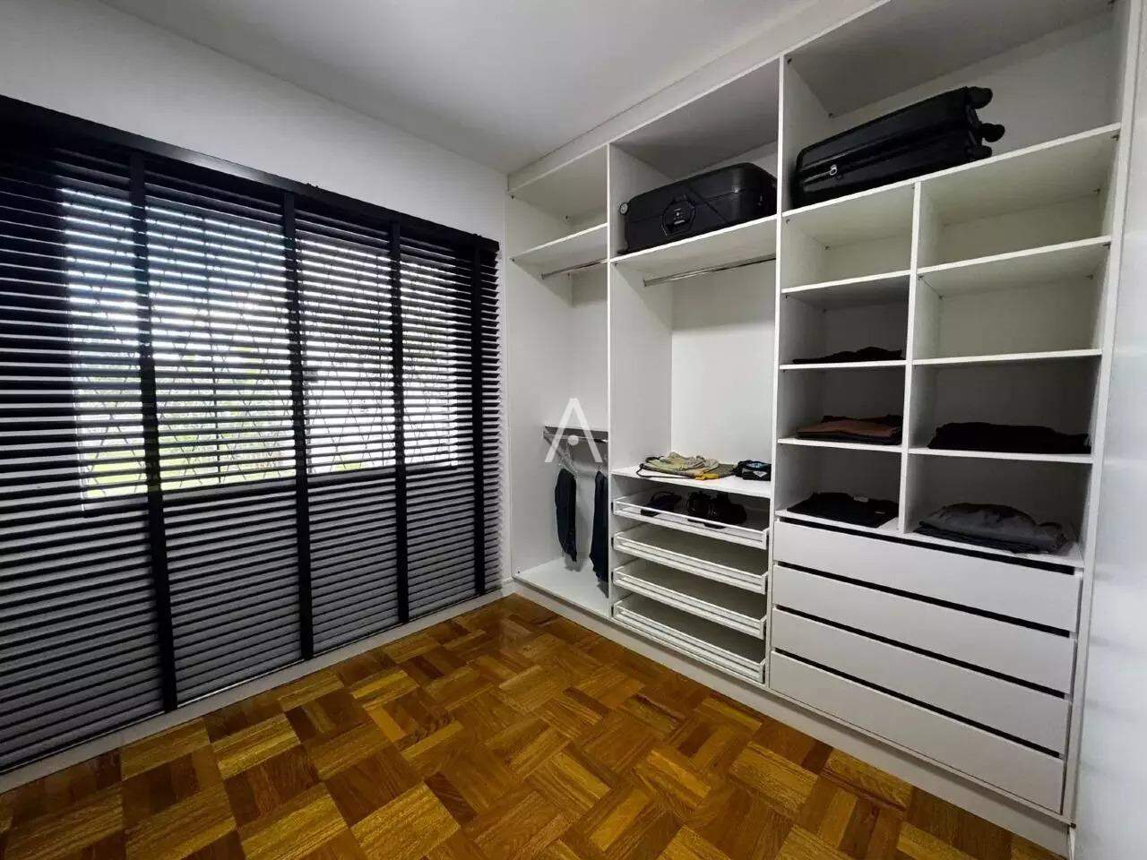 Casa Residencial para à venda no Bairro RECANTO TROPICAL em CASCAVEL: 