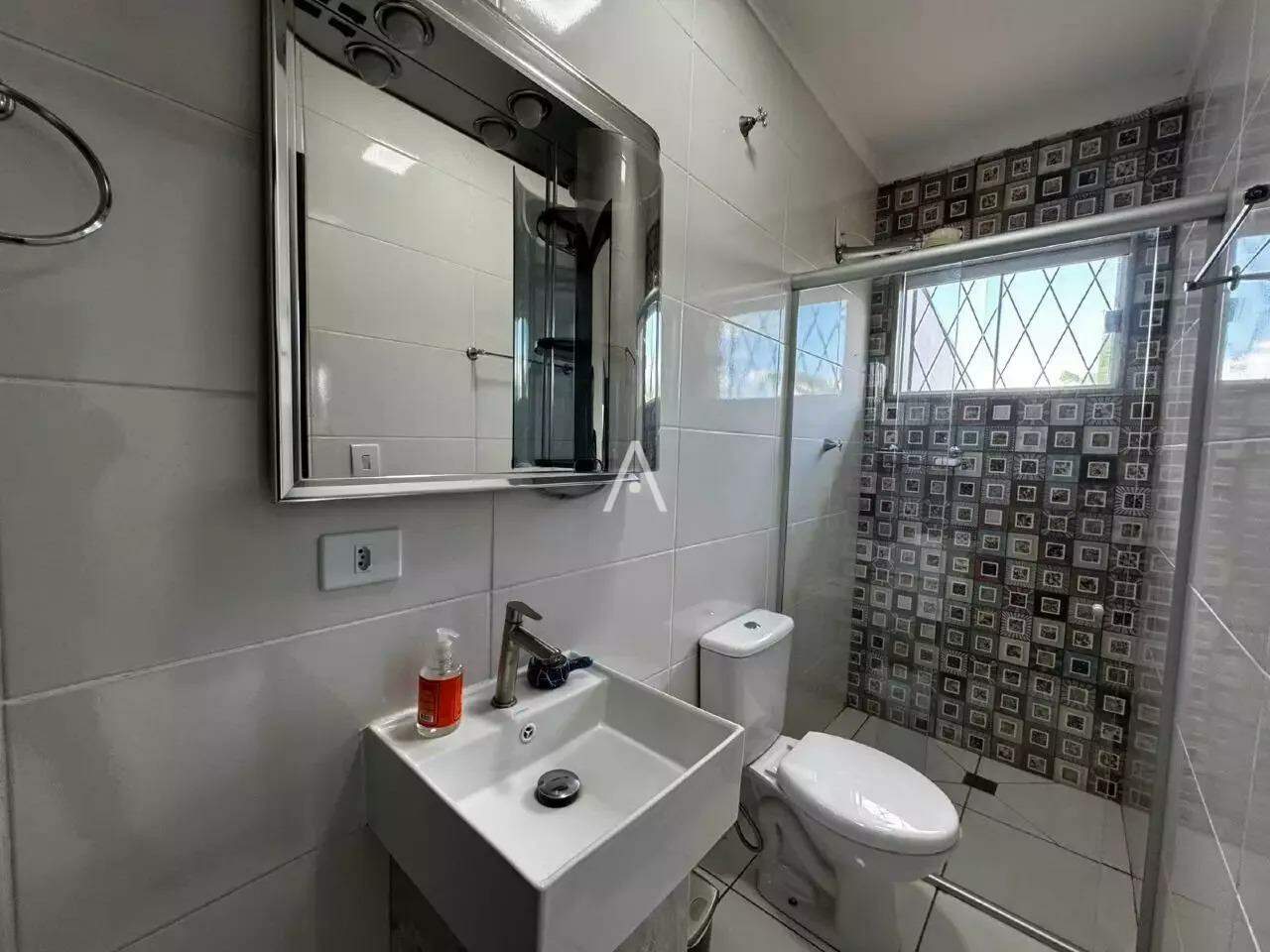 Casa Residencial para à venda no Bairro RECANTO TROPICAL em CASCAVEL: 