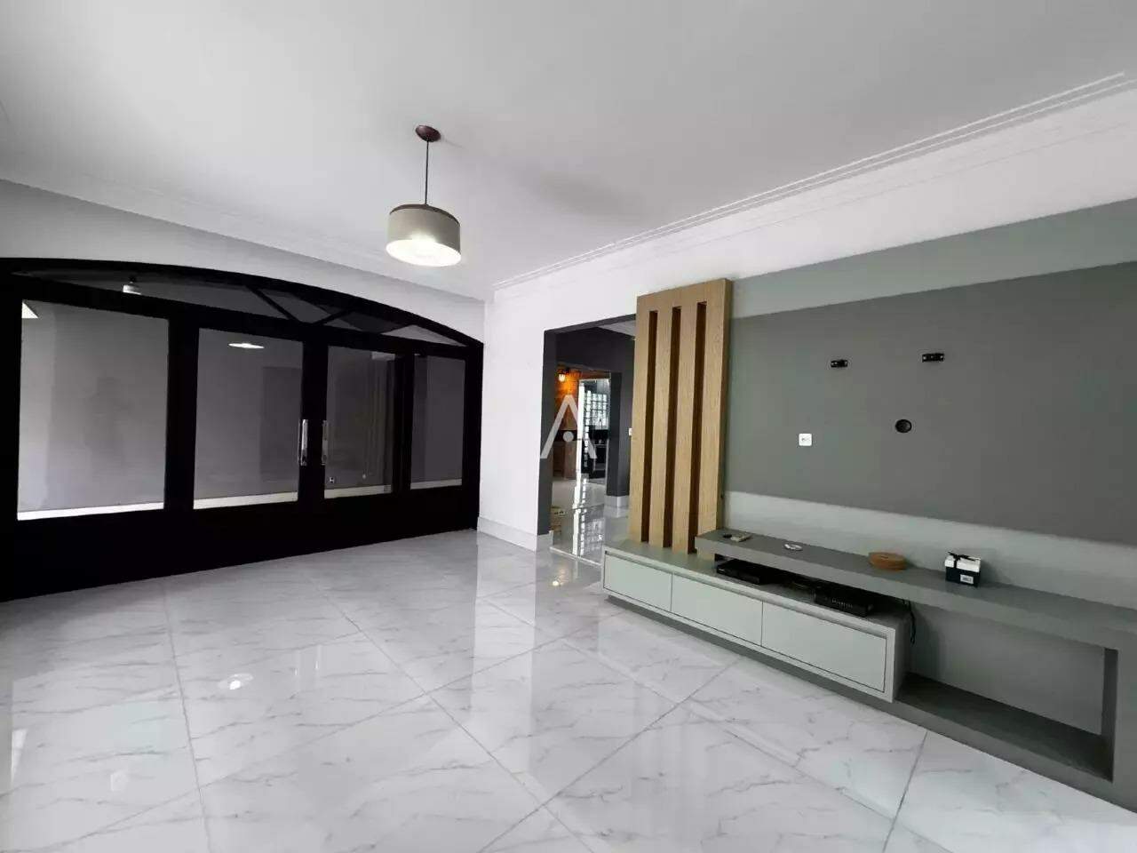 Casa Residencial para à venda no Bairro RECANTO TROPICAL em CASCAVEL: 