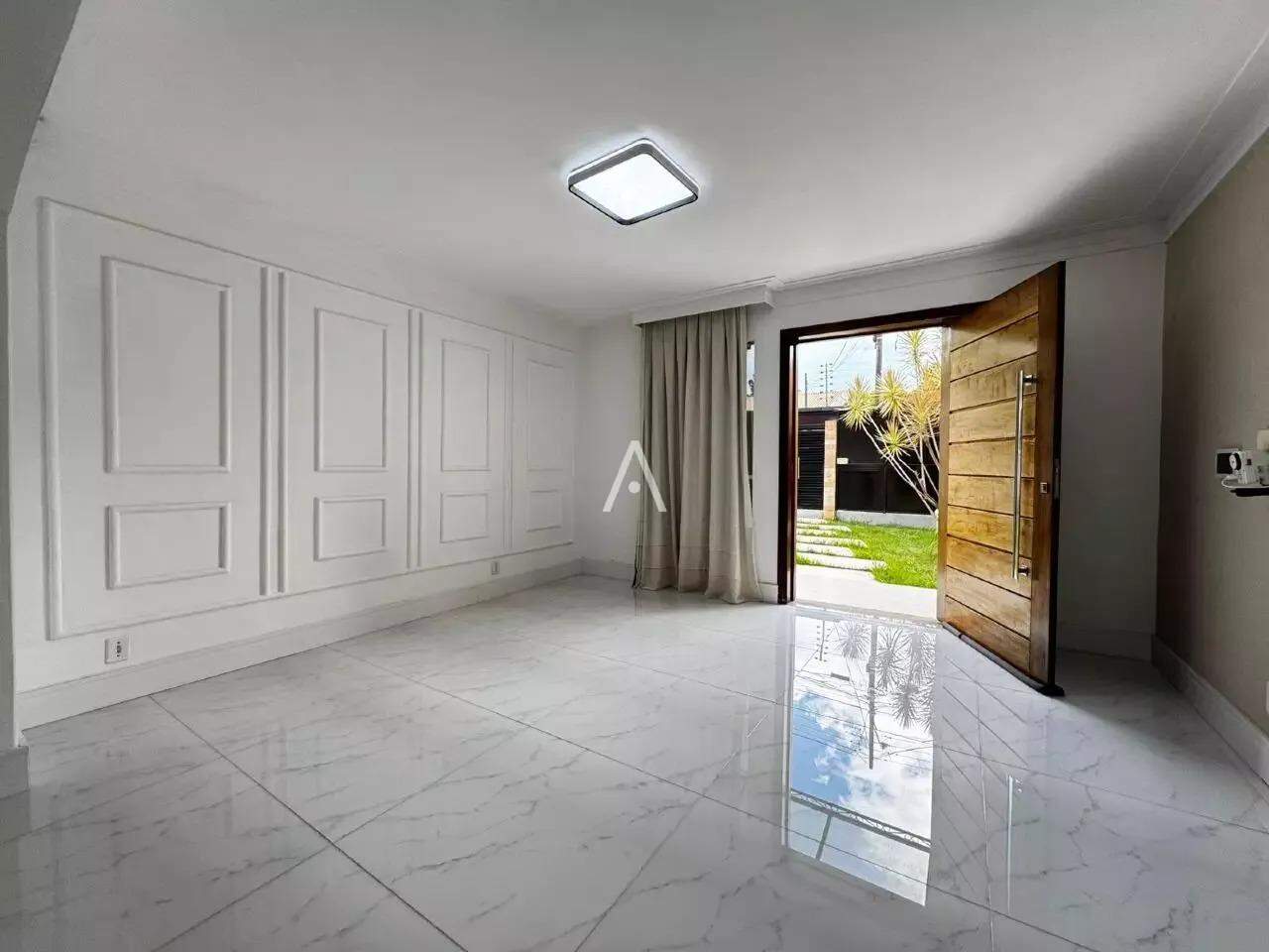 Casa Residencial para à venda no Bairro RECANTO TROPICAL em CASCAVEL: 