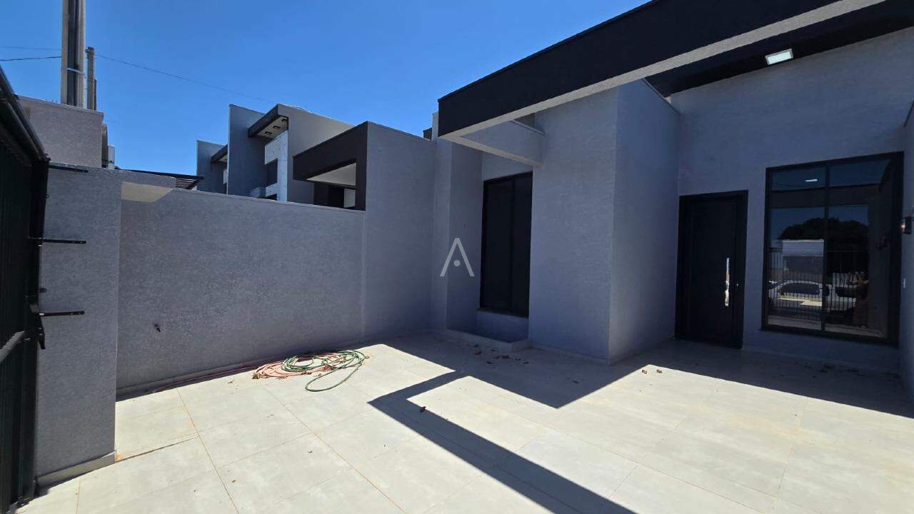 Casa Residencial para à venda no Bairro VILA BECKER em TOLEDO: 