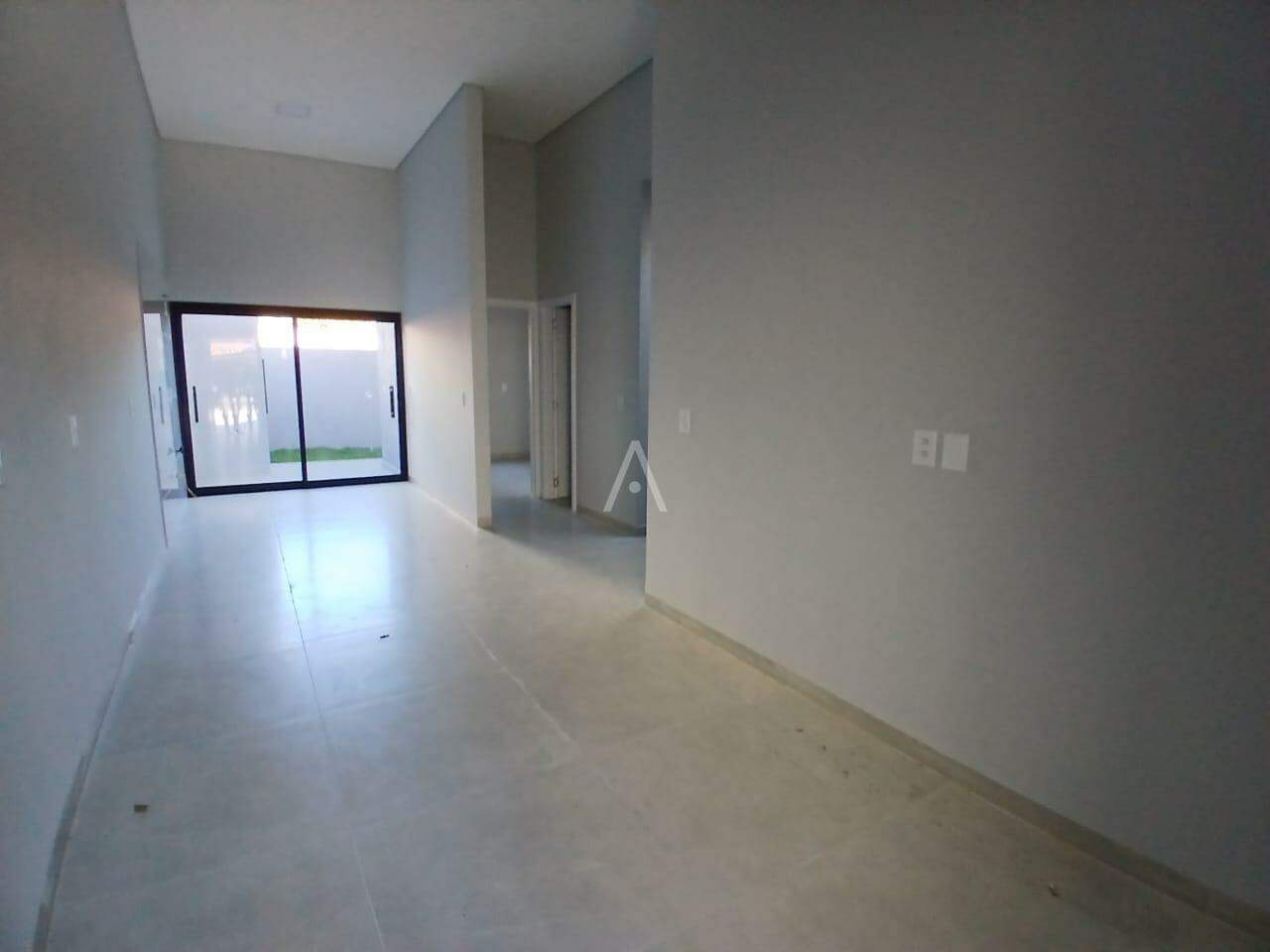 Casa Residencial para à venda no Bairro VILA INDUSTRIAL em TOLEDO: 