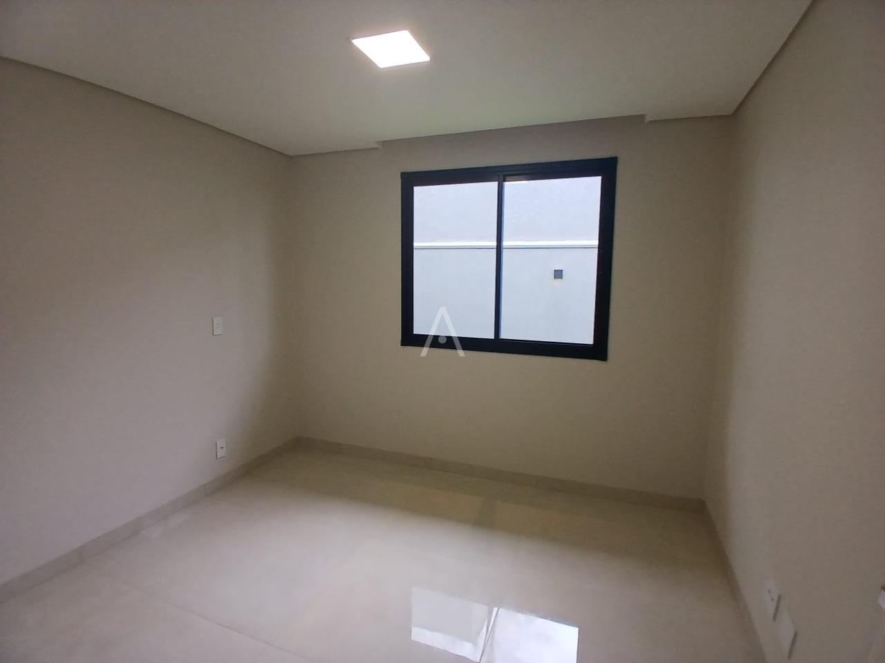 Casa Residencial para à venda no Bairro JARDIM PANCERA em TOLEDO: 