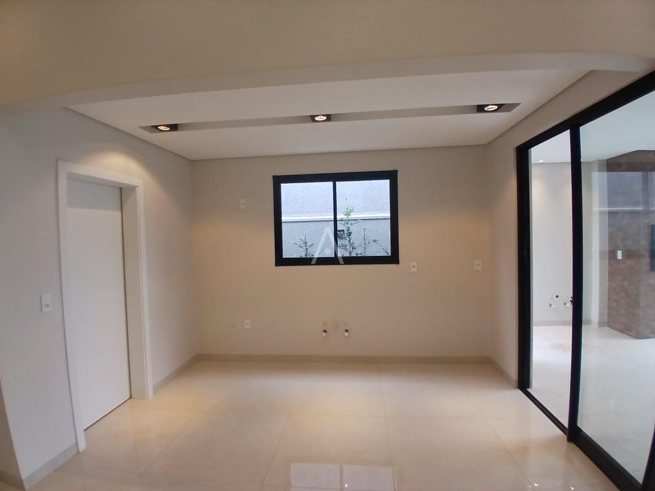 Casa Residencial para à venda no Bairro JARDIM PANCERA em TOLEDO: 