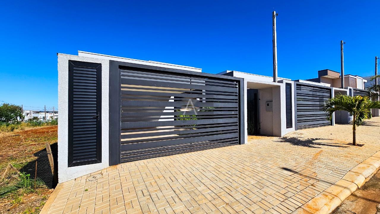 Casa Residencial para à venda no Bairro JARDIM PANCERA em TOLEDO: 