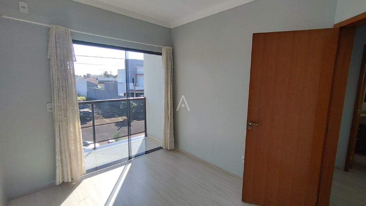 Sobrado para à venda no Bairro JARDIM GISELA em TOLEDO: 