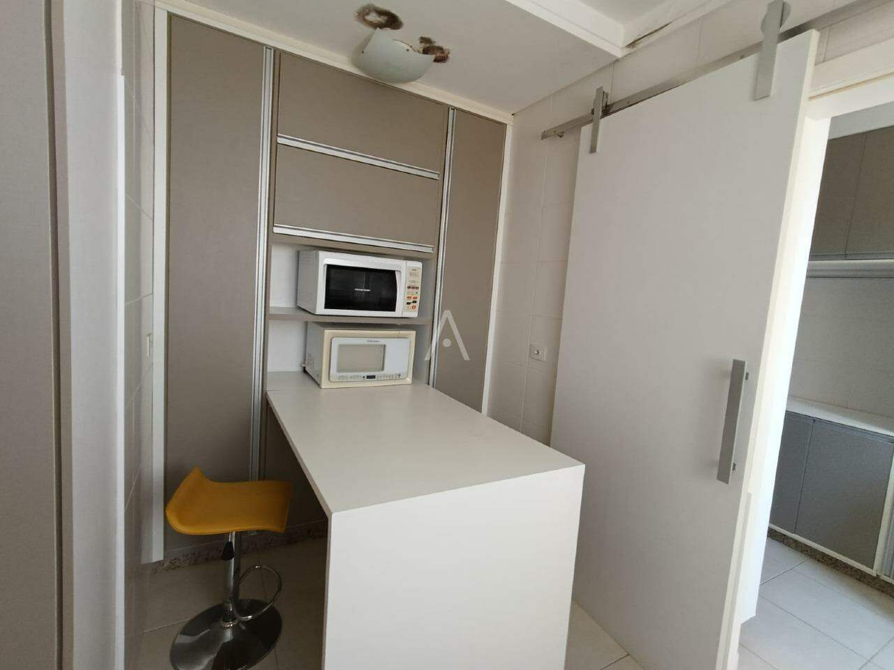 Apartamento para para aluguel no Bairro CENTRO em CASCAVEL: 
