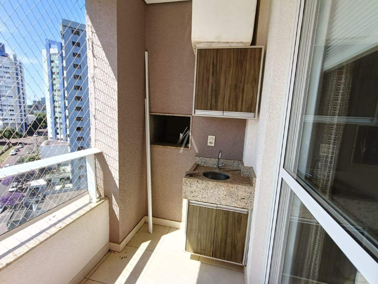 Apartamento para para aluguel no Bairro CENTRO em CASCAVEL: 