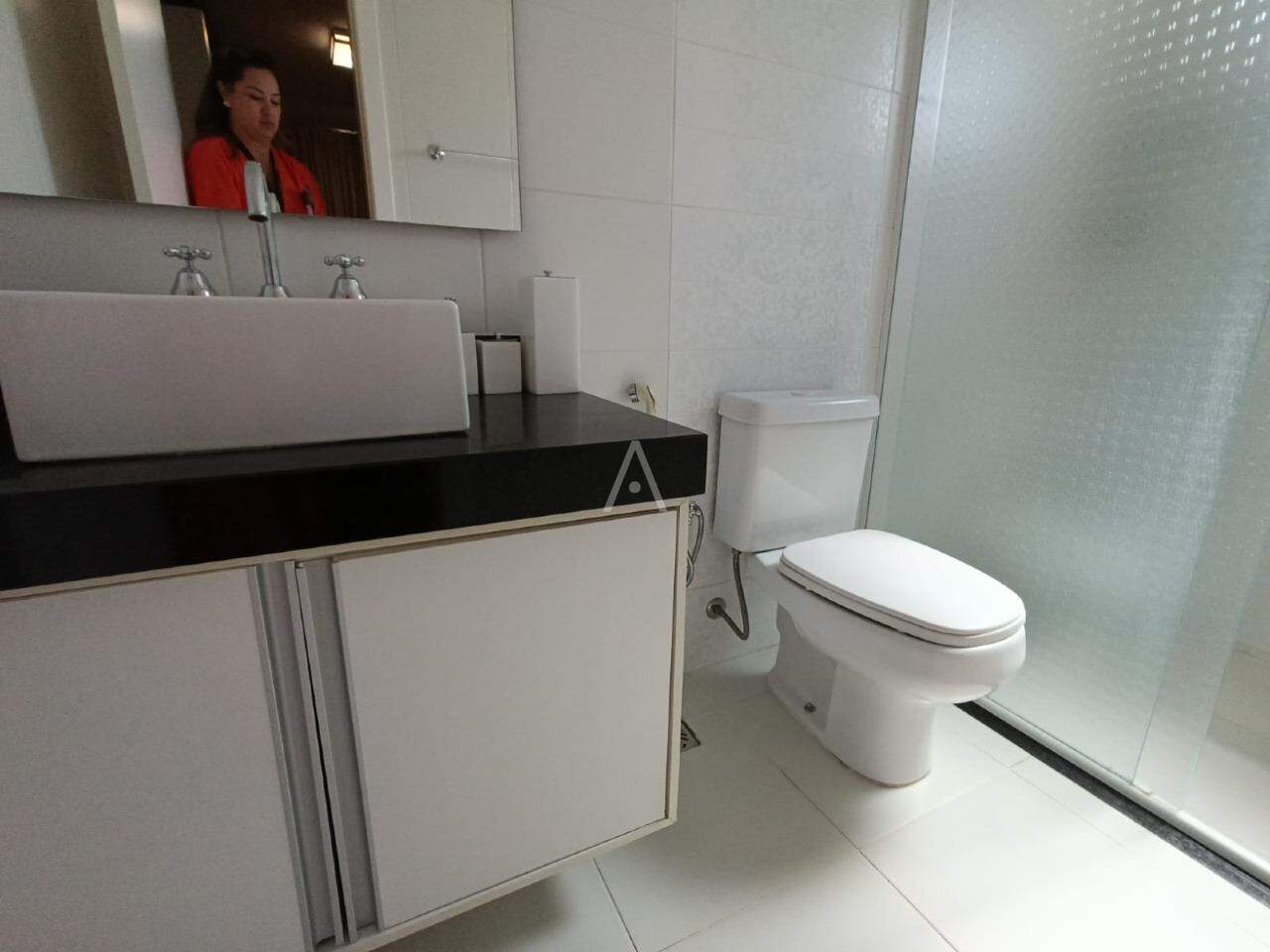 Apartamento para para aluguel no Bairro CENTRO em CASCAVEL: 