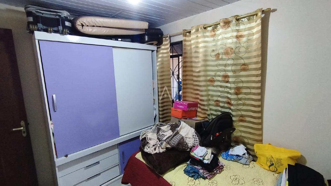 Casa Residencial para à venda no Bairro Vila Pioneiro em TOLEDO: 