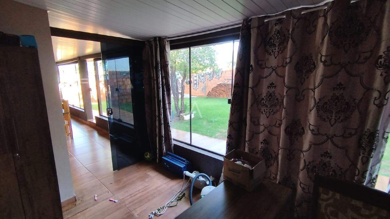 Casa Residencial para à venda no Bairro Vila Pioneiro em TOLEDO: 