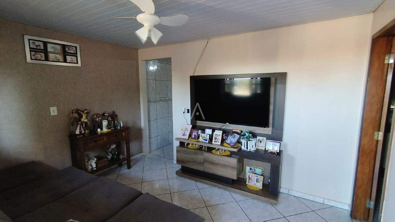 Casa Residencial para à venda no Bairro Vila Pioneiro em TOLEDO: 