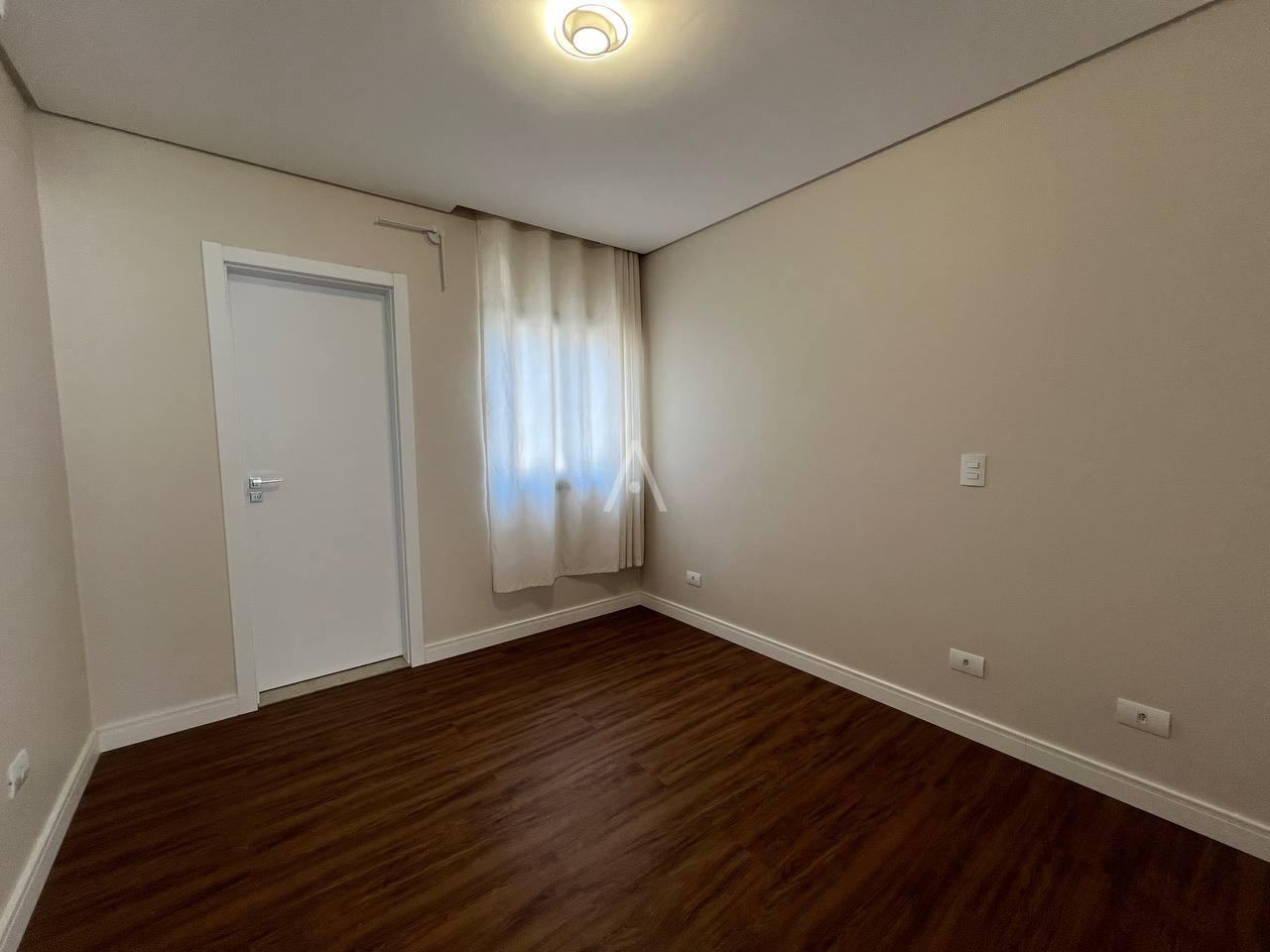 Sobrado para para aluguel no Bairro FAG em CASCAVEL: 