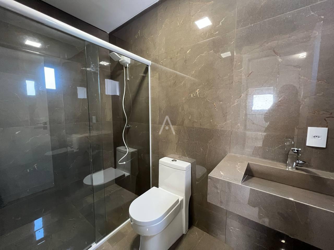 Sobrado para para aluguel no Bairro FAG em CASCAVEL: 