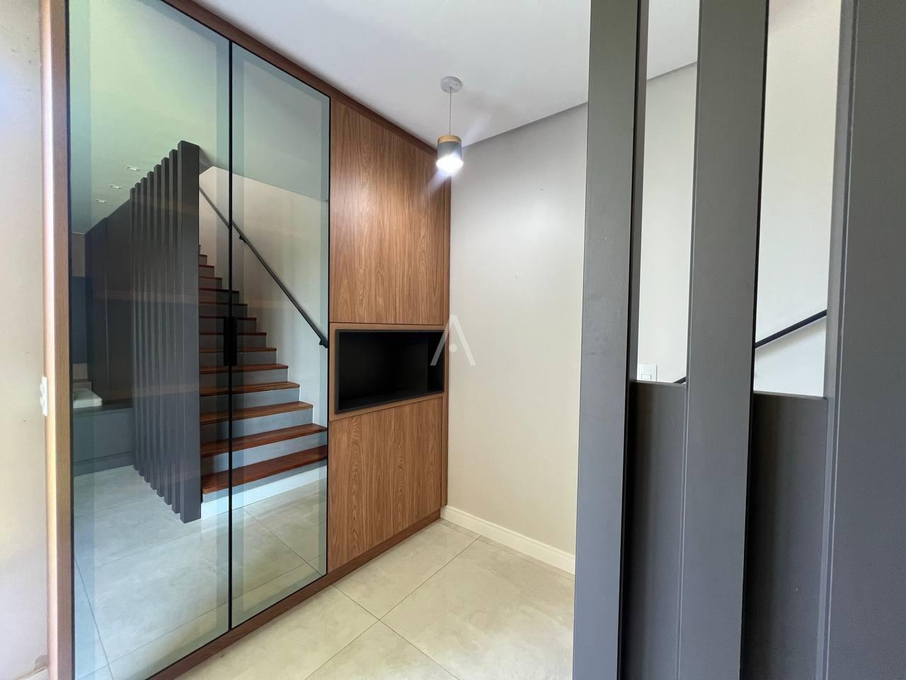 Sobrado para para aluguel no Bairro FAG em CASCAVEL: 