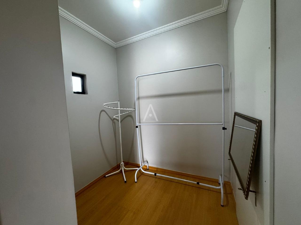 Sobrado para para aluguel no Bairro COUNTRY em CASCAVEL: 