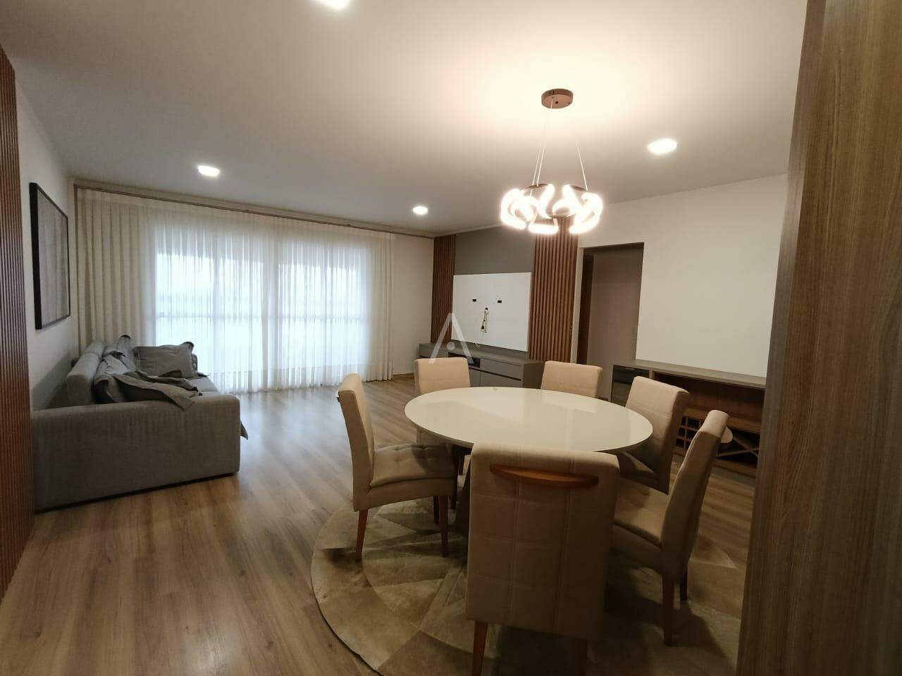 Apartamento para à venda no Bairro CENTRO em CASCAVEL: