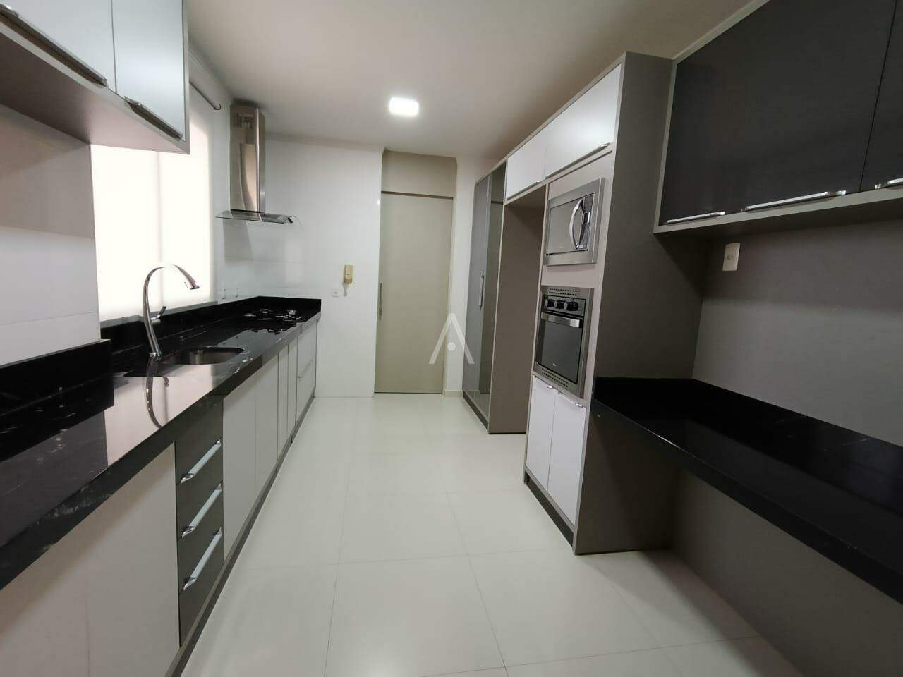 Apartamento para à venda no Bairro CENTRO em CASCAVEL: