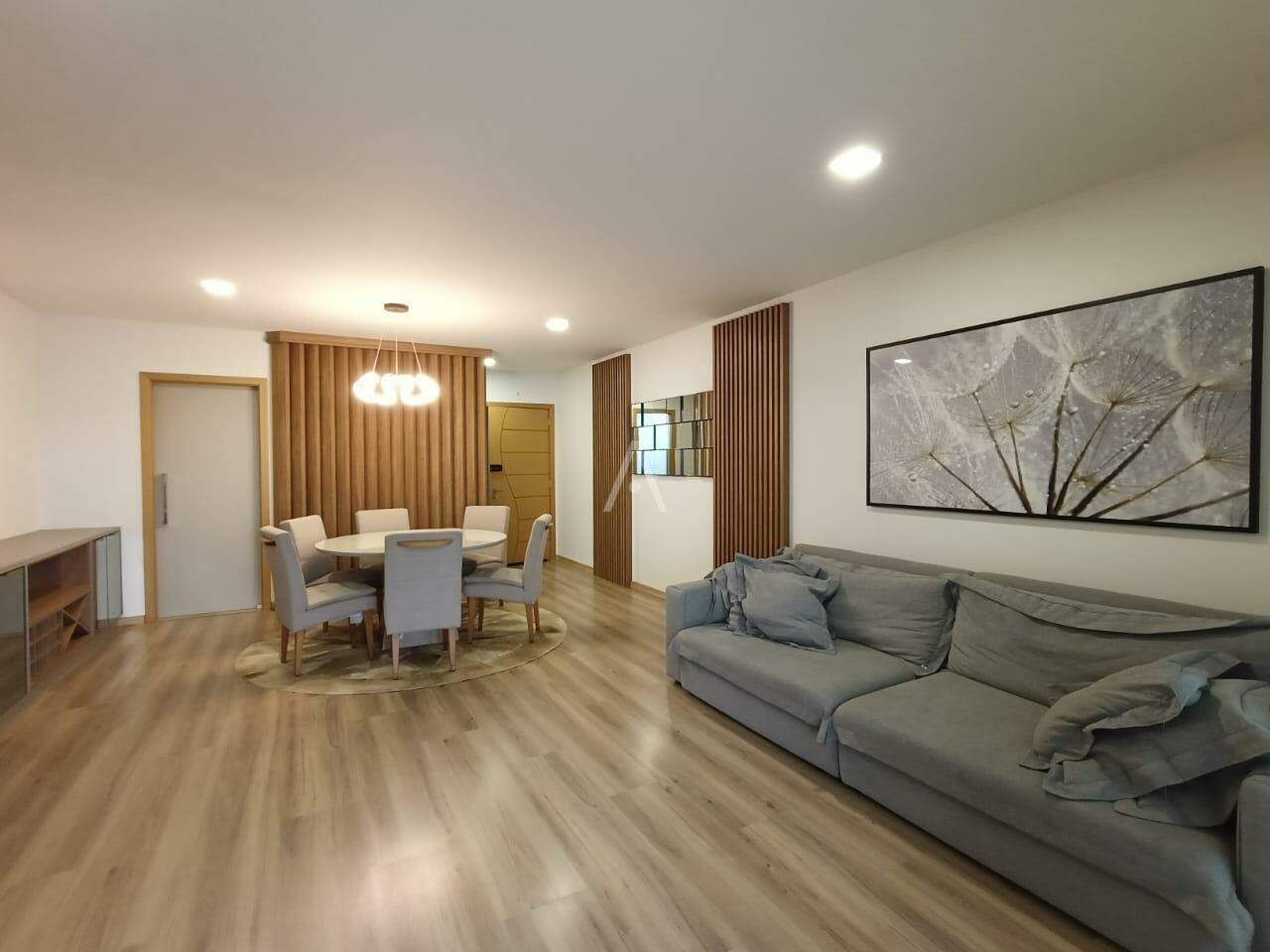 Apartamento para à venda no Bairro CENTRO em CASCAVEL: