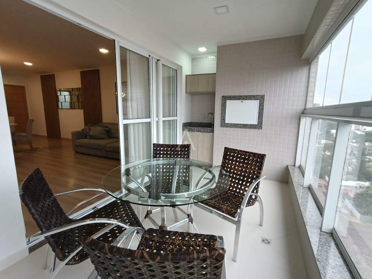 Apartamento para à venda no Bairro CENTRO em CASCAVEL: