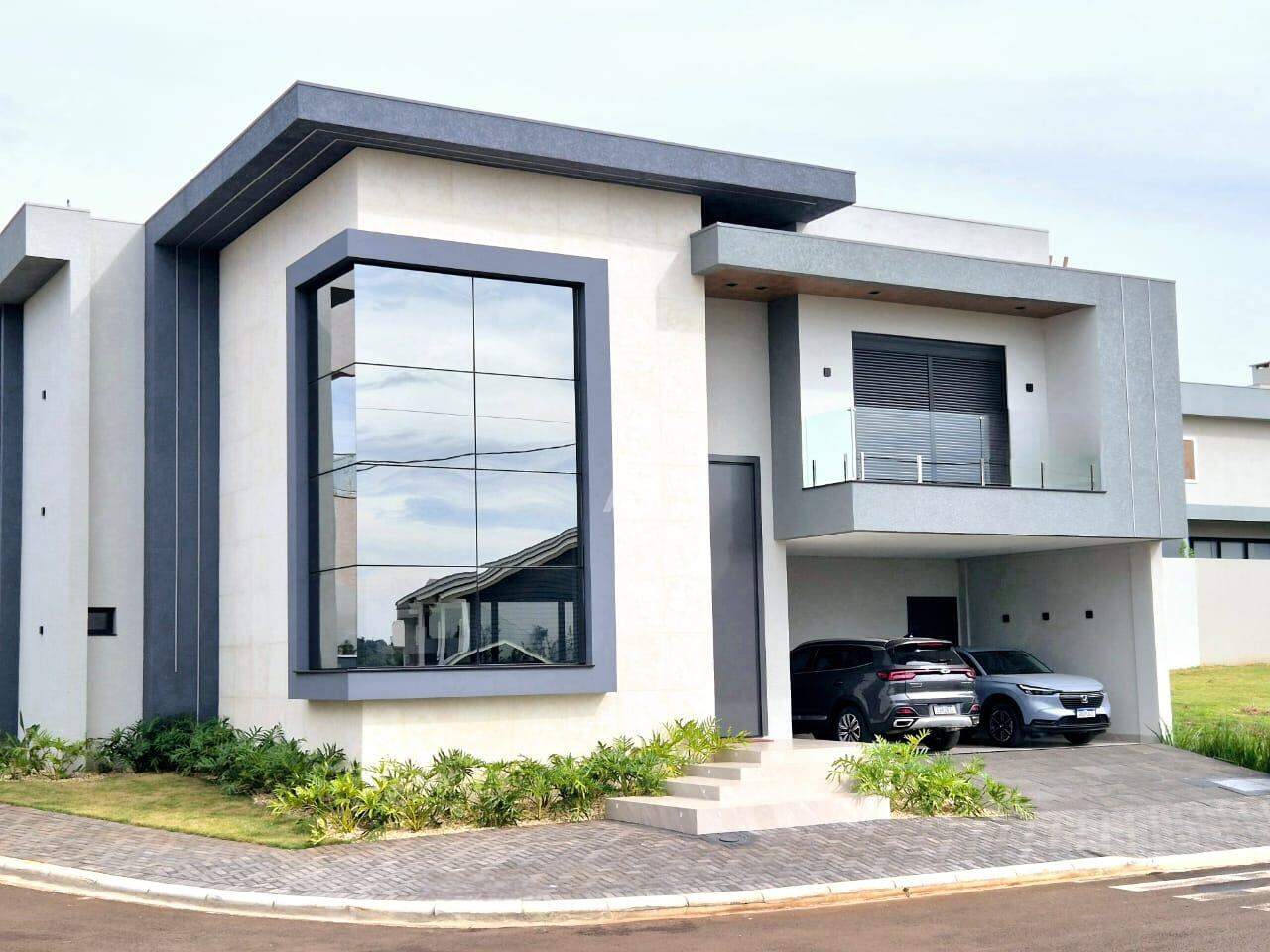 Sobrado para à venda no Bairro FAG em CASCAVEL: 