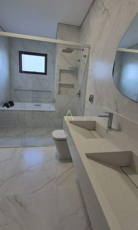 Sobrado para à venda no Bairro FAG em CASCAVEL: 