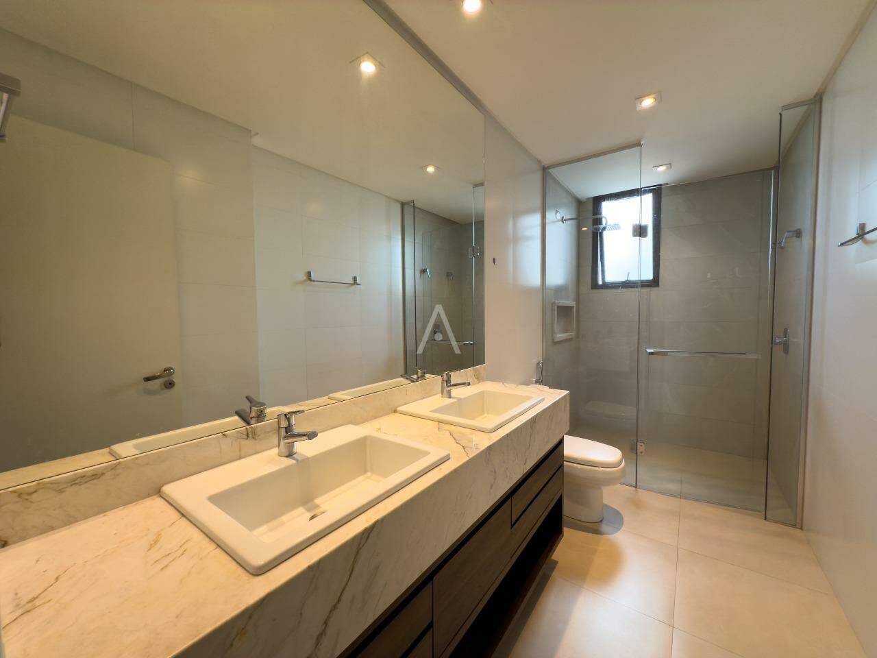 Apartamento para à venda no Bairro CENTRO em CASCAVEL: 