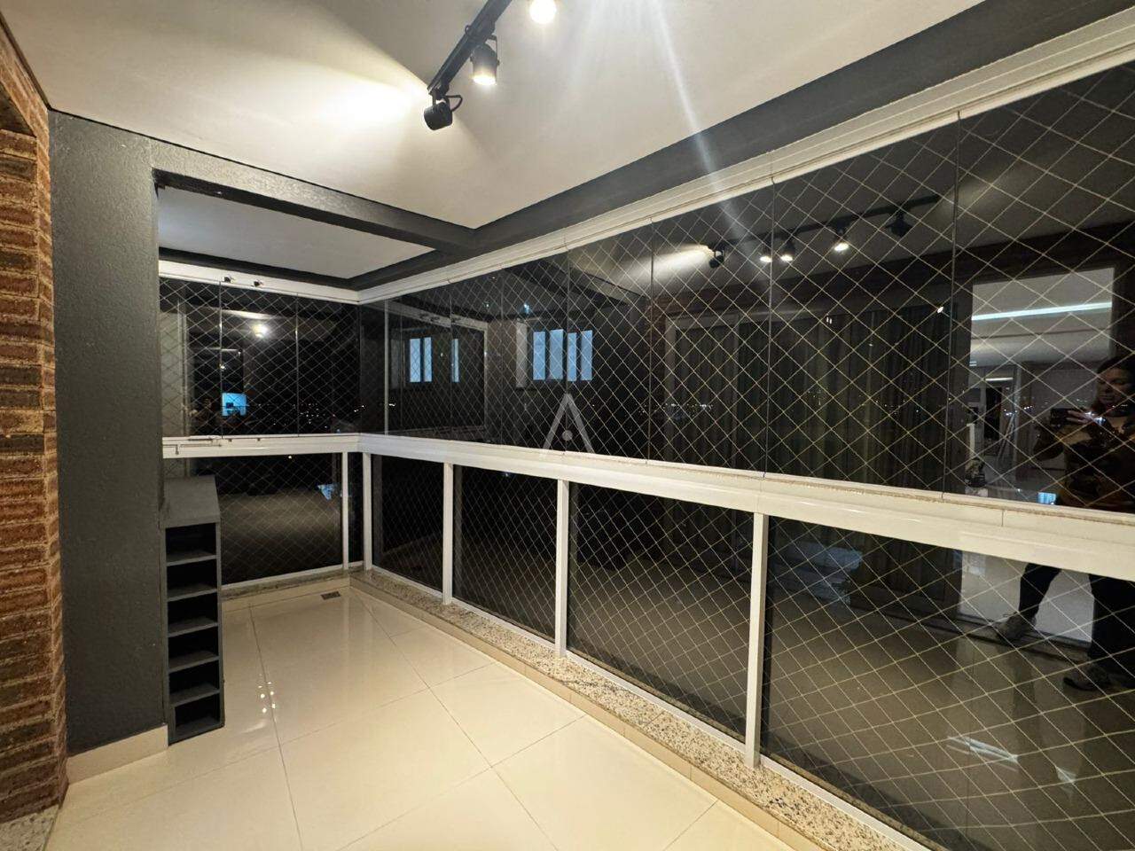 Apartamento para para aluguel no Bairro CENTRO em CASCAVEL: 