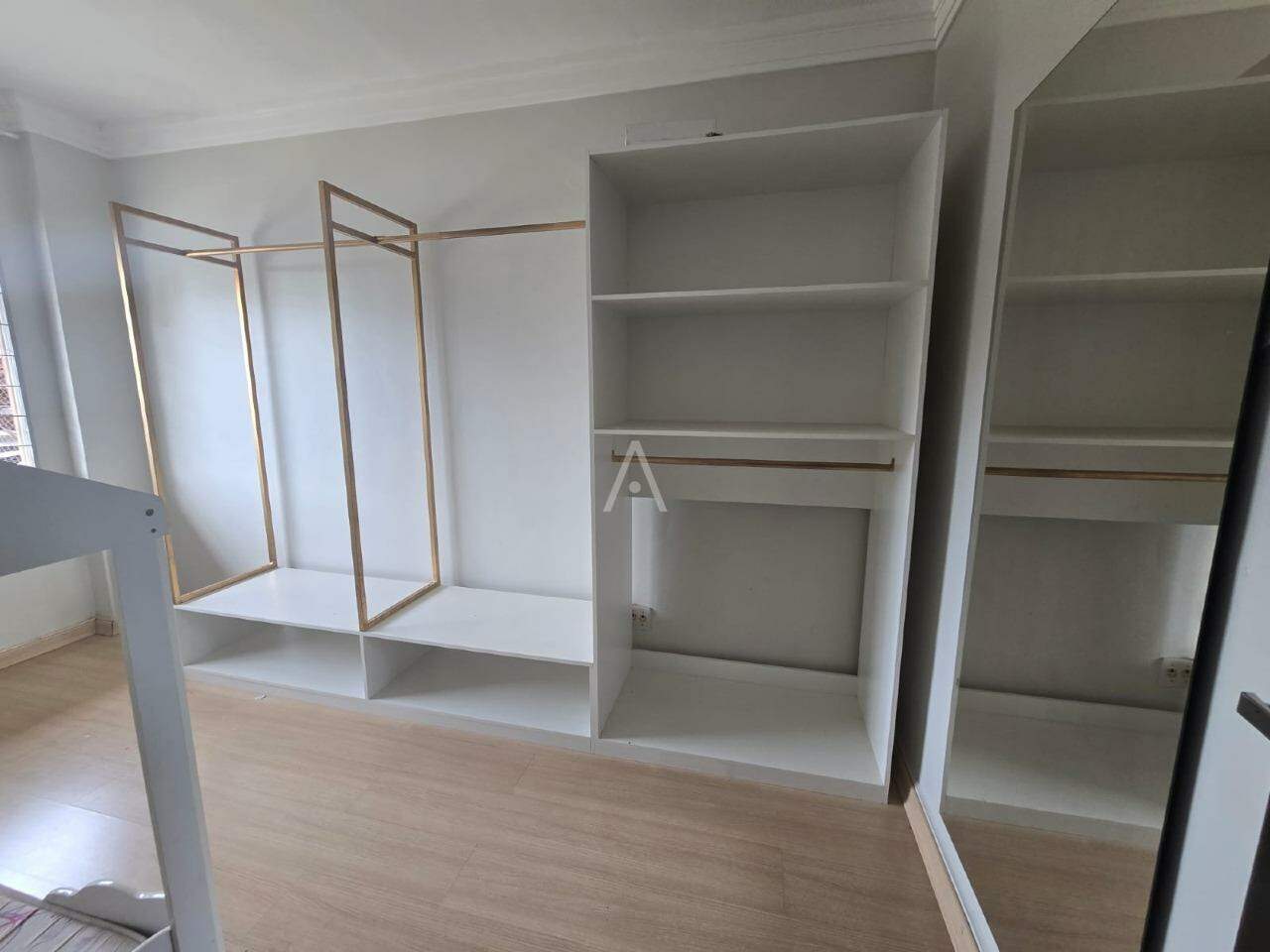 Apartamento para para aluguel no Bairro SAO CRISTOVAO em CASCAVEL: 