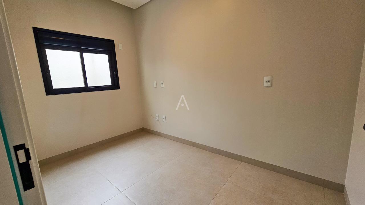 Casa Residencial para à venda no Bairro TOCANTINS em TOLEDO: 