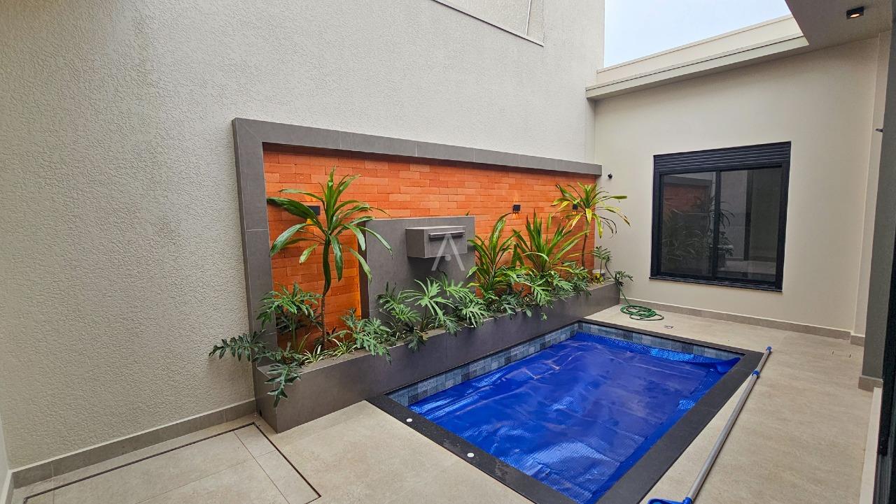 Casa Residencial para à venda no Bairro TOCANTINS em TOLEDO: 