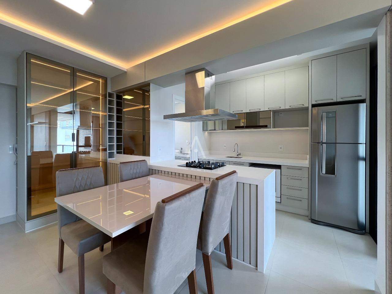 Apartamento para à venda no Bairro CENTRO em CASCAVEL: