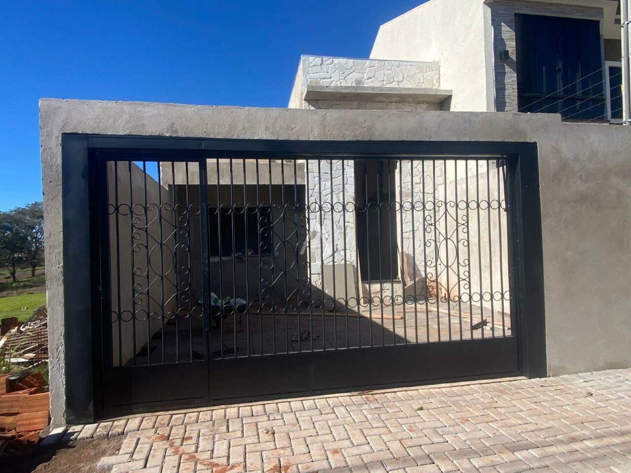 Casa Residencial para à venda no Bairro PACAEMBU em CASCAVEL: 