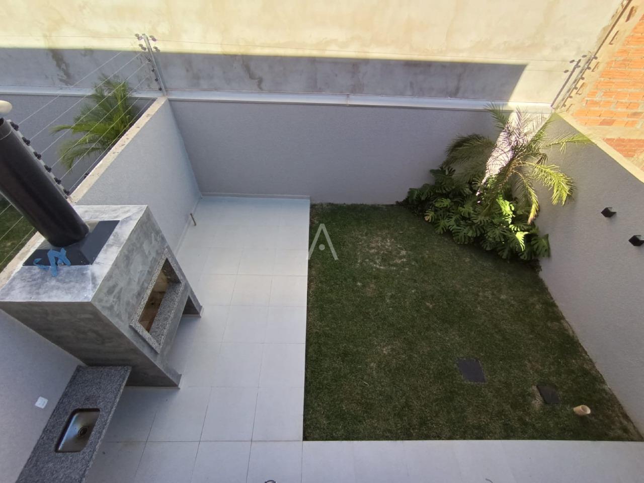 Sobrado para à venda no Bairro TROPICAL III em CASCAVEL: 