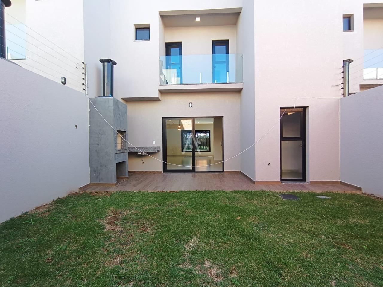 Sobrado para à venda no Bairro TROPICAL III em CASCAVEL: 