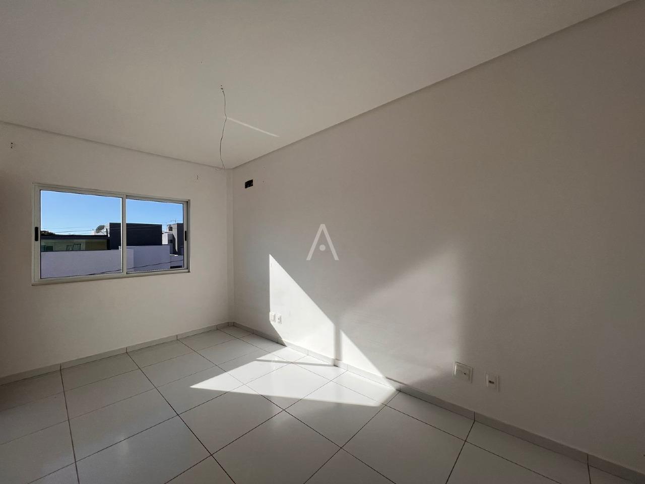 Apartamento para para aluguel no Bairro CENTRO em CASCAVEL: