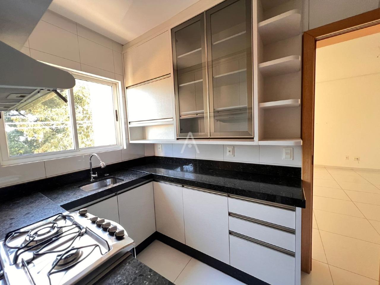 Apartamento para para aluguel no Bairro CENTRO em CASCAVEL: