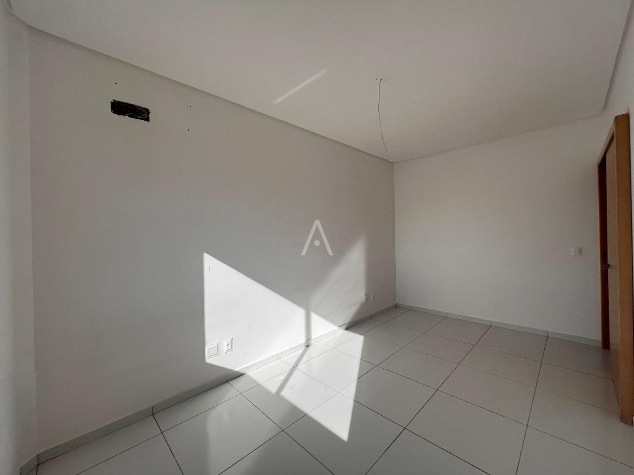 Apartamento para para aluguel no Bairro CENTRO em CASCAVEL: