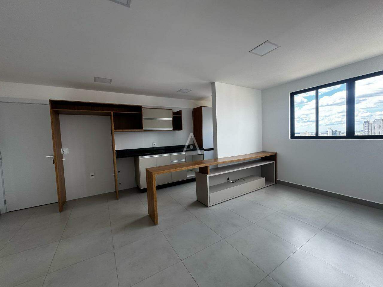 Apartamento para para aluguel no Bairro CENTRO em CASCAVEL: