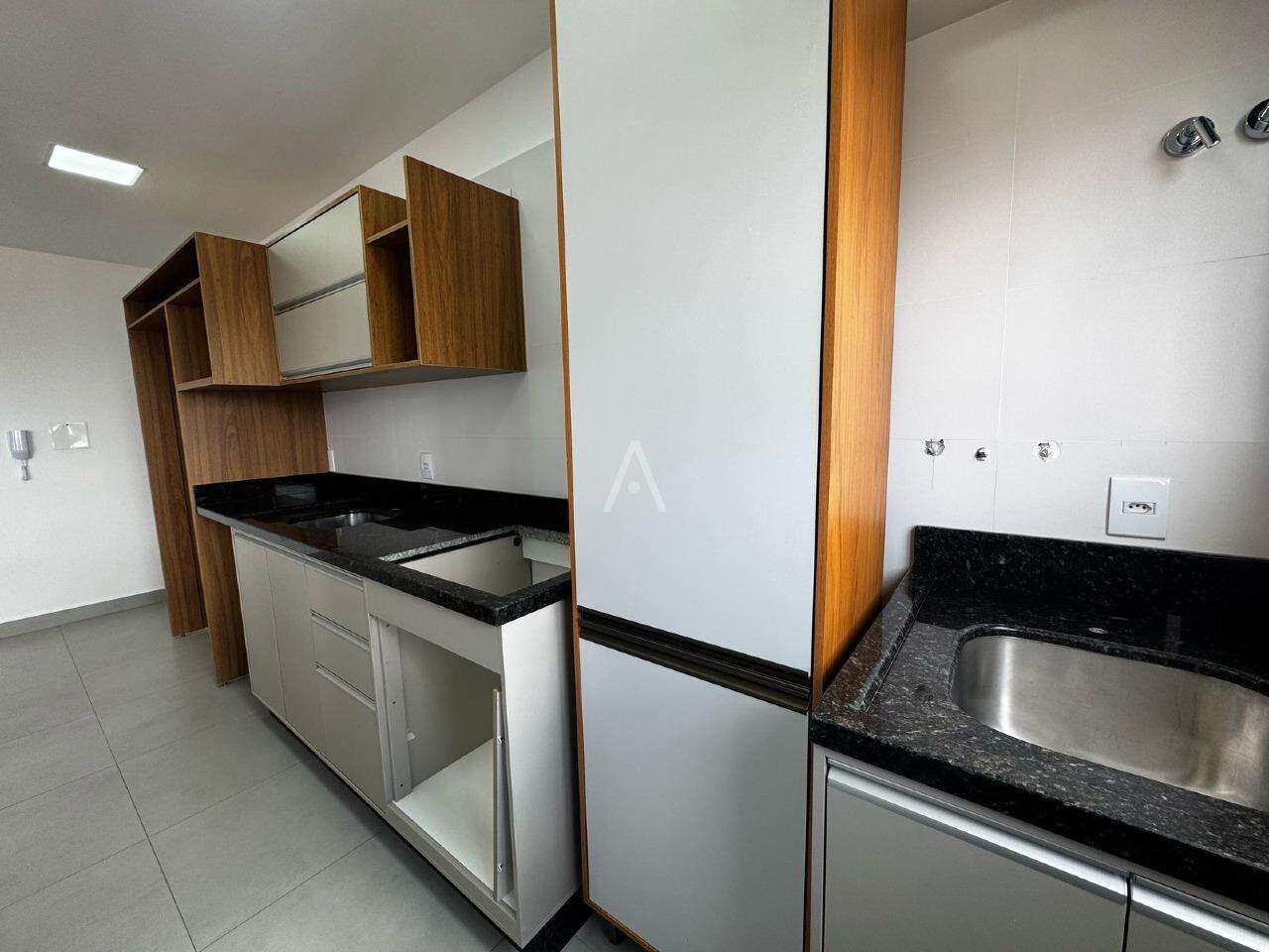 Apartamento para para aluguel no Bairro CENTRO em CASCAVEL: