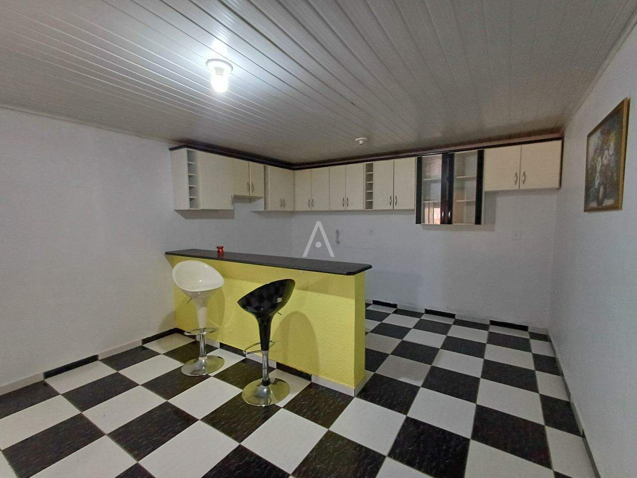 Casa Residencial para para aluguel no Bairro BRASILIA em CASCAVEL: