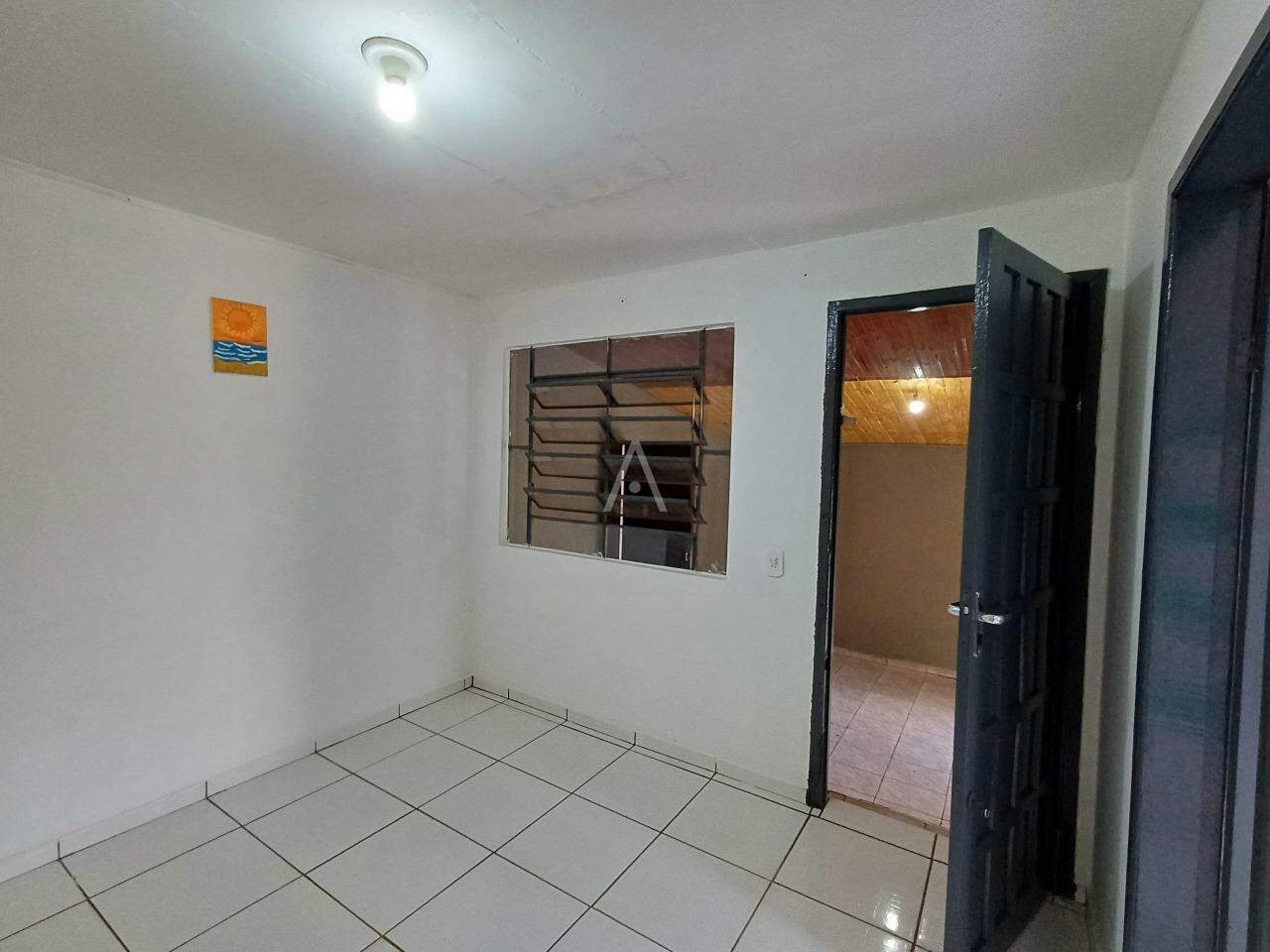 Casa Residencial para para aluguel no Bairro BRASILIA em CASCAVEL:
