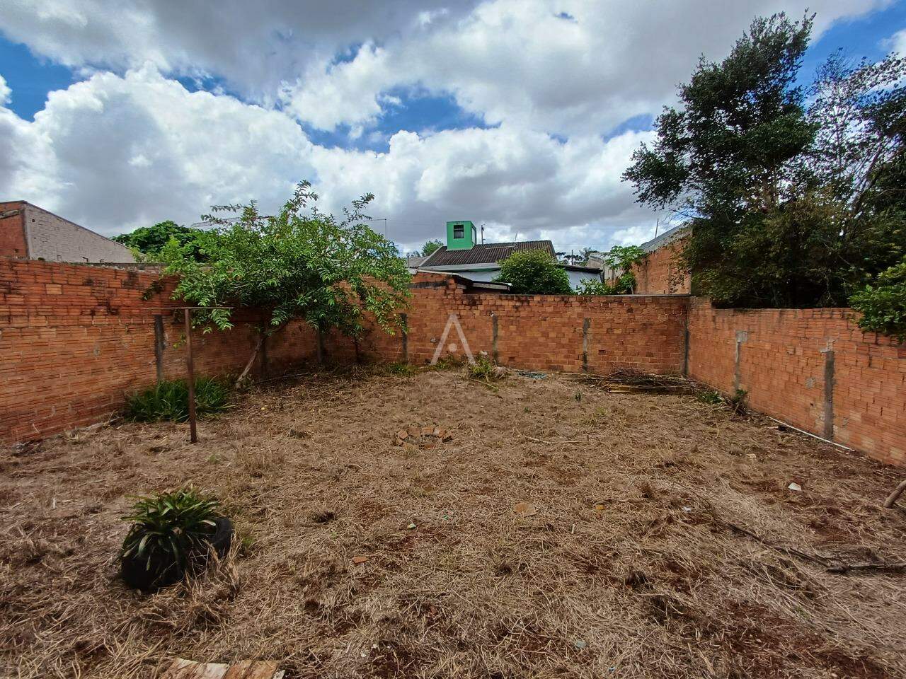 Casa Residencial para para aluguel no Bairro BRASILIA em CASCAVEL:
