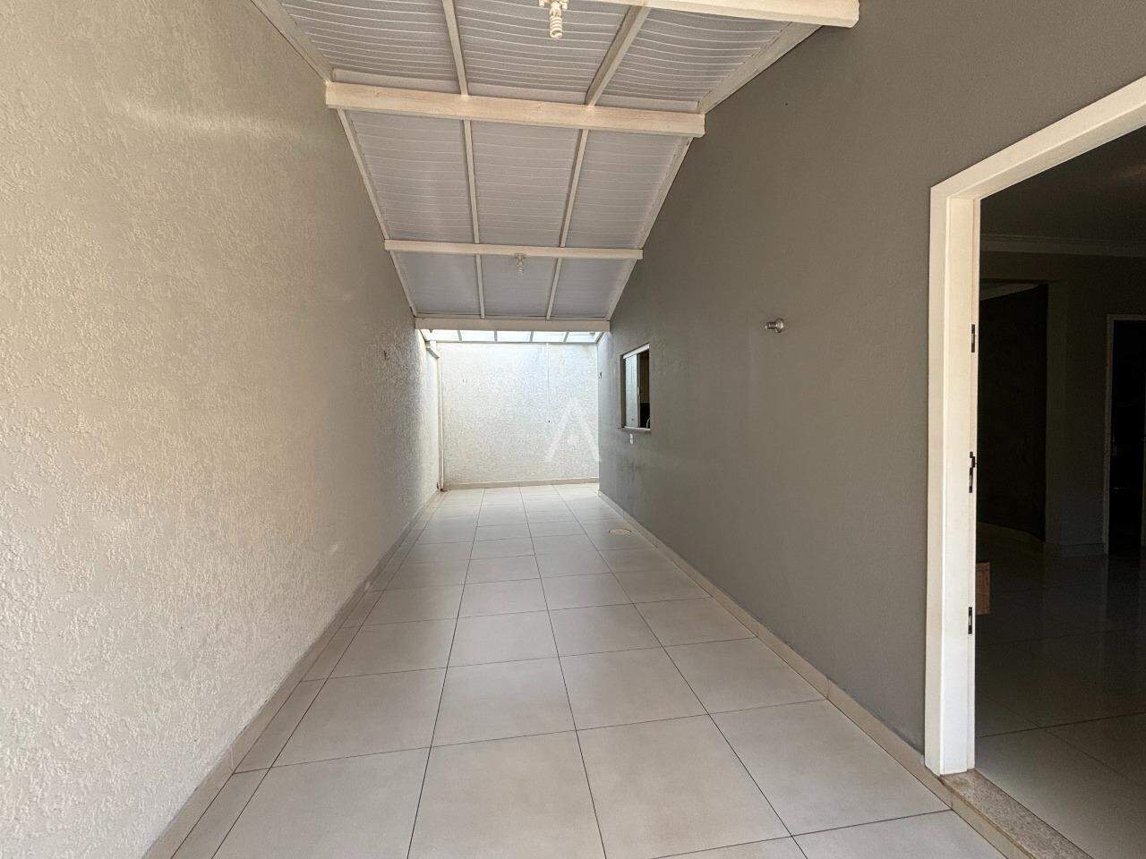 Sobrado para para aluguel no Bairro CANADA em CASCAVEL: 