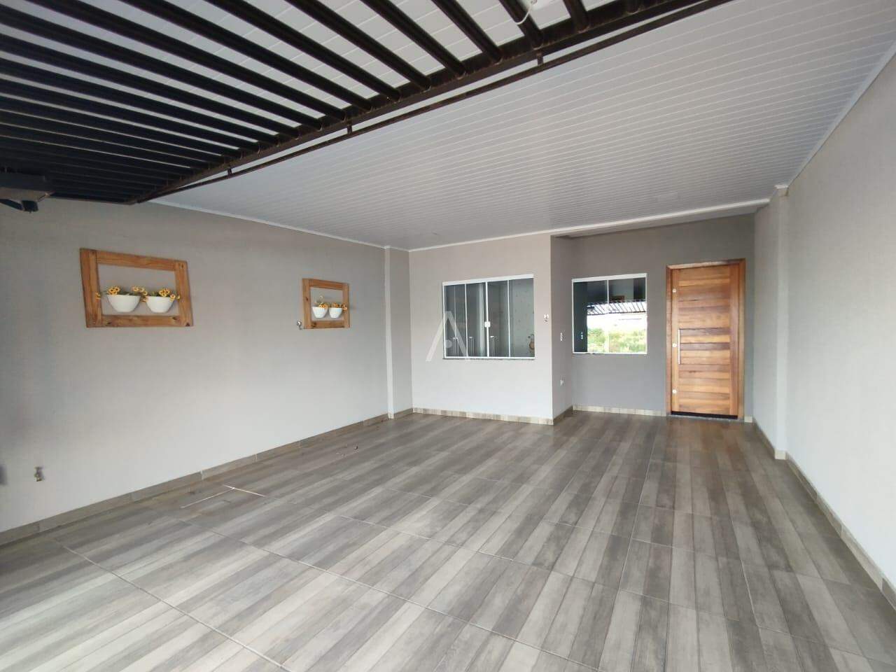 Casa Residencial para para aluguel no Bairro MORUMBI em CASCAVEL: