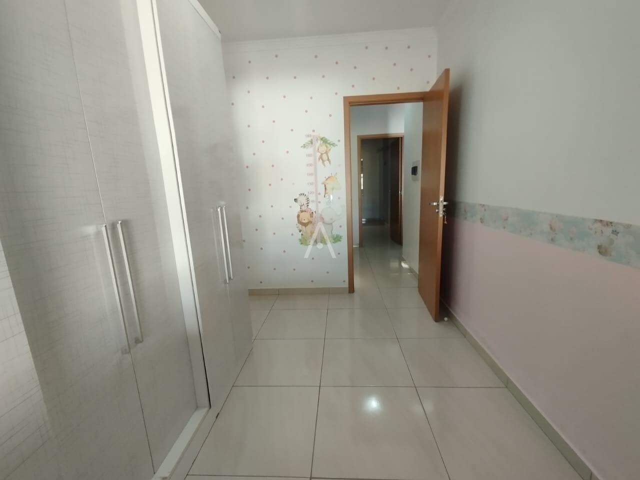 Casa Residencial para para aluguel no Bairro MORUMBI em CASCAVEL: