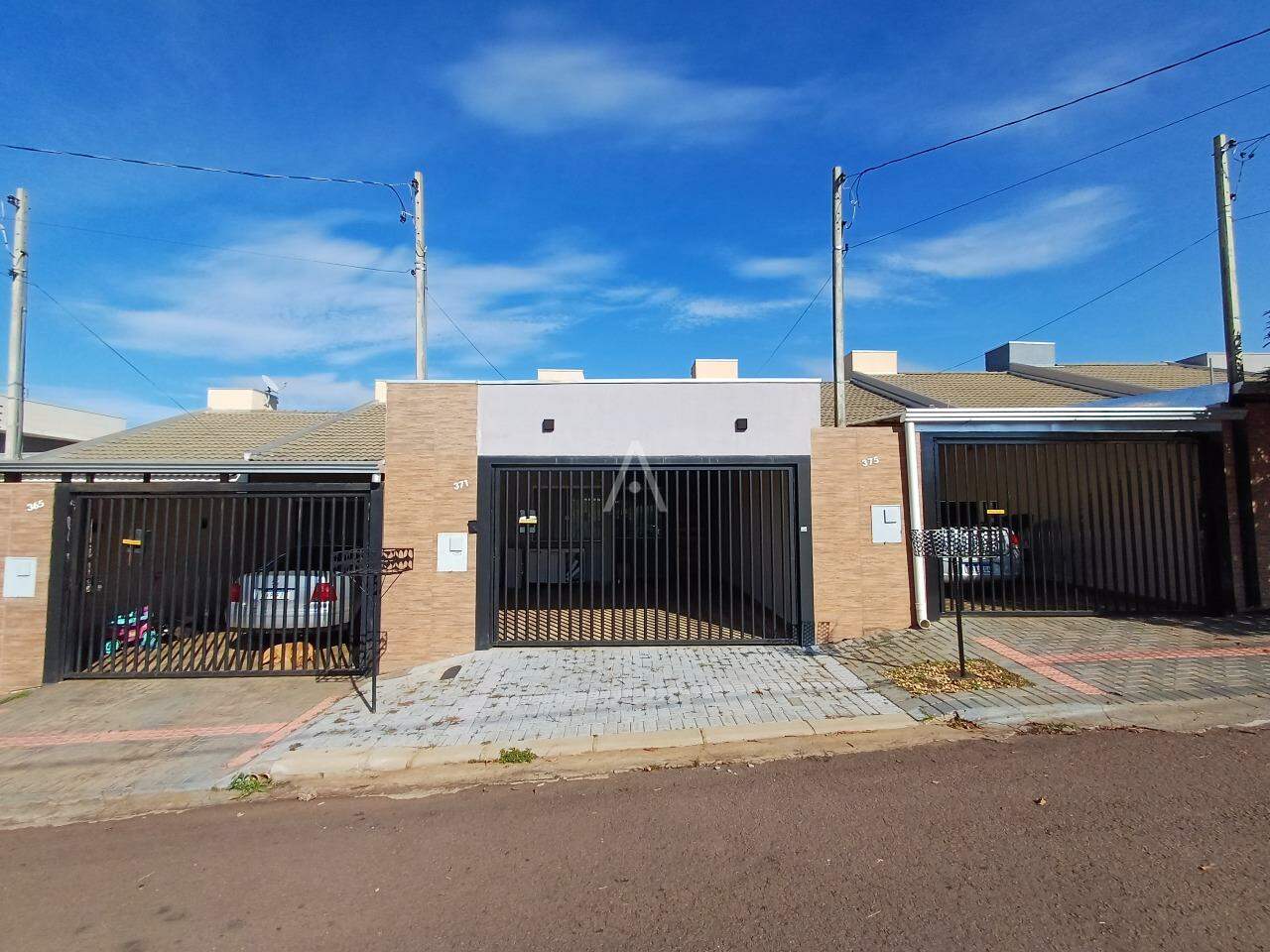 Casa Residencial para para aluguel no Bairro MORUMBI em CASCAVEL: 